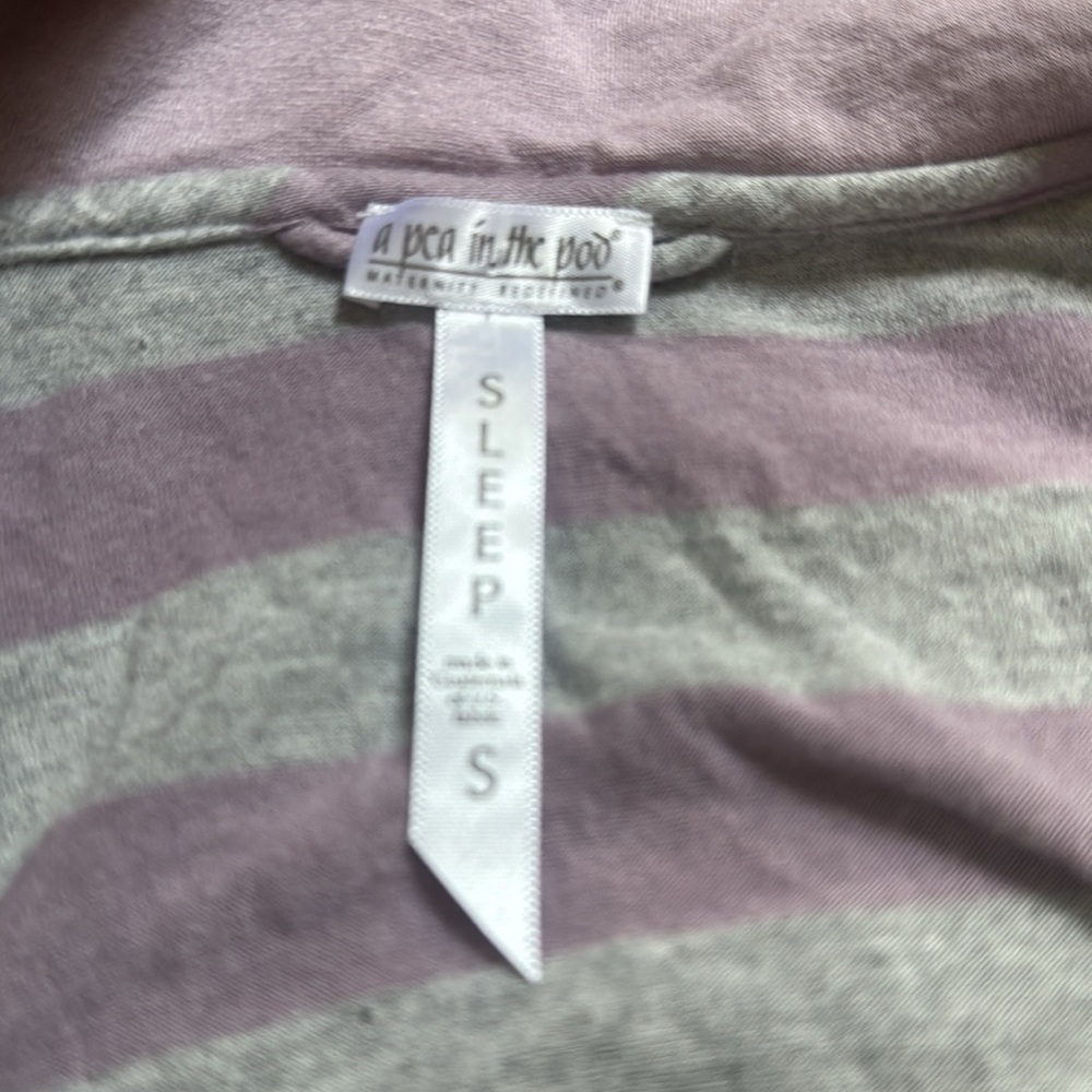 A Pea in the Pod Lavender and Gray Tie Robe Size S/Small - Picture 14 of 15